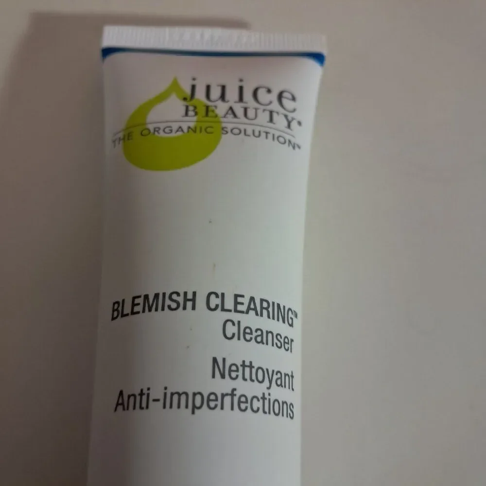 2 Juice Beauty Blemish Clearing Cleansers